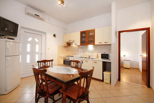 טרוגיר Villa Rosanda Apartments מראה חיצוני תמונה