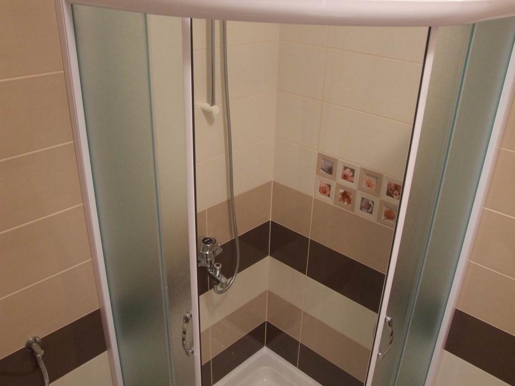 טרוגיר Villa Rosanda Apartments מראה חיצוני תמונה